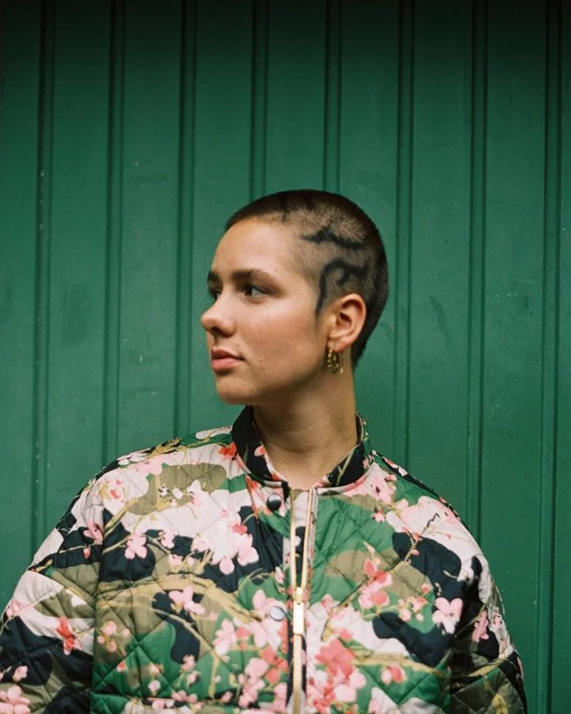 YVONNE WIGGER / MAX AUFSCHNAITER